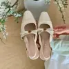 Sandálias Abertas no Calcanhar Aumentadoras de Altura Estilo Camélia Francesa Primavera 2026 Versáteis com Laço Moda Feminina Inspirada em Chanel