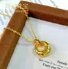 El mismo estilo que en la joyería, colgante de pepita de oro pequeña con virutas de hielo brillantes de oro de arena estilo antiguo, collar de pepita de oro pequeña con virutas de hielo de alta gama de lujo ligero