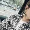 Nuevo Collar Largo de Aleación de Madera Cruz Meteorito Pendientes Vintage Negro Dorado Cadena de Lana Pendientes de Lujo Ligero con Sentido de Alta Gama
