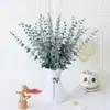 Simulação transfronteiriça fileira pequena chumbo verde eucalipto ornamentos de plantas inseridos flores artificiais flores de simulação folha de dinheiro retrô janela de casa convidado