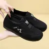 Zapatos Ligeros Súper Suaves para Mamá 2026 Primavera y Otoño Nuevos Zapatos de Mujer Individuales Zapatos de Entrenamiento Alemanes Transpirables Cómodos No Cansan Zapatos Casuales