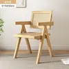 Silla de comedor de mimbre para el hogar estilo vintage, nuevo modelo de silla Chandigarh de madera maciza de fresno, silla de té con respaldo, mesa y sillas de comedor de madera natural