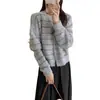 Nuevo cárdigan de punto a rayas de cuello redondo estilo coreano simple para otoño e invierno, chaqueta suéter de estilo suave y delicado para mujer