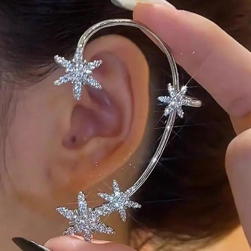 芒星左耳