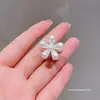 2026 Novo Exquisito Prendedor de Cabelo de Pérolas Pequenas Clipe para Meio Rabo de Cavalo Clipe para Rabo de Cavalo Pequeno Clipe de Garra Acessório de Cabelo para a Parte de Trás da Cabeça