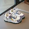 Zapatos de exterior para niños, nuevos zapatos ligeros de senderismo para primavera/otoño para niños, zapatillas deportivas de estilo retro para adolescentes y niñas