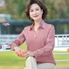 Camisa de fondo de primavera y otoño para mujeres de mediana edad y mayores, estilo occidental, nueva camisa de primavera para madre de mediana edad de 50 años, traje de moda