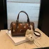 Bolsa de ombro de alta qualidade para outono com poás, bolsa de mão feminina, bolsa bowling, bolsa de grande capacidade