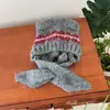 Chapéu, Cachecol, Chapéu Tudo-em-Um Infantil Qiunan, Novo Estilo Outono e Inverno, Chapéu Fofo Quente com Proteção para as Orelhas, Chapéu de Lã Tricotado para Bebê