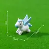 Paisaje Miniatura Dibujos Animados Pequeño Pegaso Unicornio Adorno de Resina Decoración DIY Escritorio Coche Figura Creativa Linda