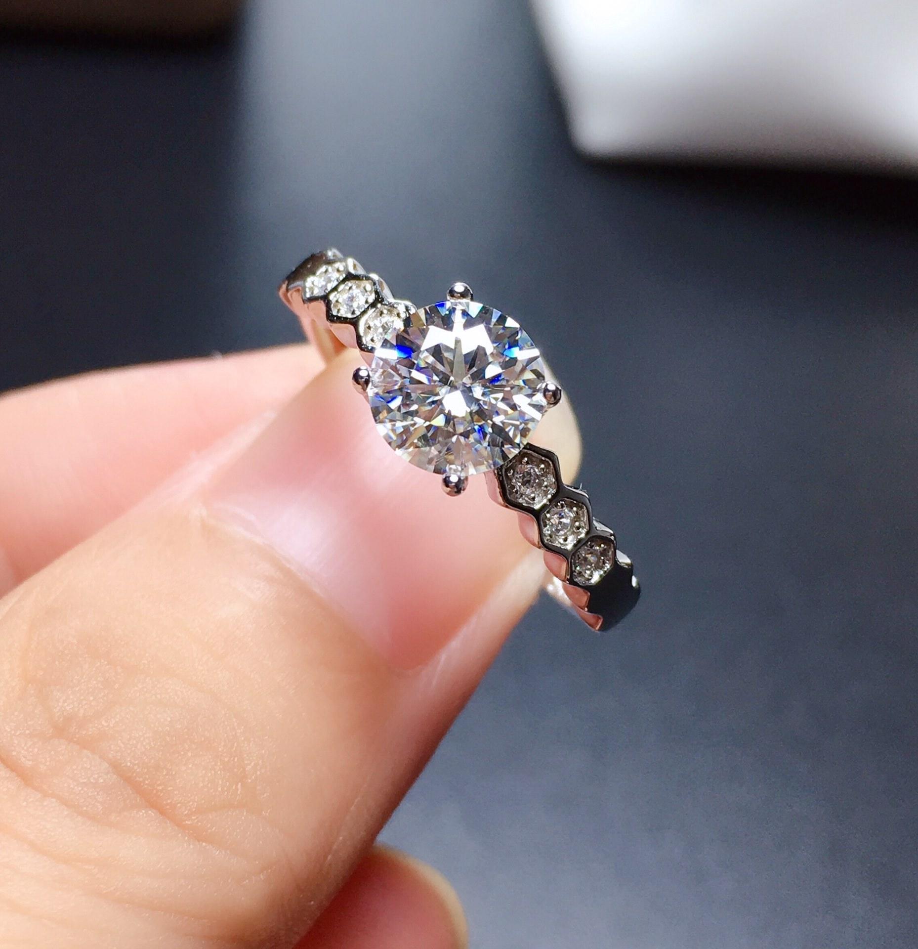 6FEA2A9DAAFA87B69589E80D8BE25F