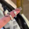 Anillos de Pareja Diamante Brillante Carta de Amor de Berlín para Hombres y Mujeres, Elegantes y Lujosos, Gama Alta, Únicos, Versátiles Anillos Abiertos