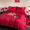 2026 Nuevo Modelo Algodón Puro Estampado Digital Bordado Rojo Brillante Boda Juego de Cuatro Piezas