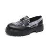 Mocassins Masculinos 2025 Primavera e Outono Mocassins Masculinos Britânicos de Sola Grossa que Aumentam a Altura Mocassins Jovens da Moda com Um Pedal e Combinação de Cores para Trabalho