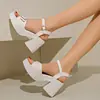 Sandálias Bege para Mulheres, Nova Moda de Verão 2026, Salto Bloco Estiloso, Plataforma Impermeável, Sapatos Romanos de Salto Alto, Tendência