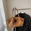 Bolsa Plissada Retrô da Moda para Mulheres 2025 Nova Bolsa Versátil de Ombro Axilar para Pendular Sacola Satchel de Grande Capacidade