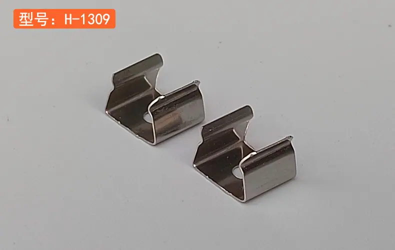 产品实拍-硬灯条线条灯软灯带固定卡7.jpg