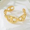Pulsera abierta de diseño creativo hueco minimalista de moda, color sólido, joyería de lujo ligera, adecuada para el uso diario en banquetes de mujeres.