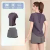 Conjunto de Roupa Esportiva Feminina de Verão com Secagem Rápida, Camiseta de Manga Curta para Corrida, Shorts Esportivos Anti-Exposição, Conjunto de Yoga