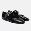 2026 Primavera y Otoño Nuevo Estilo Planos Talla Grande Perezosos Zapatos Individuales Transfronterizos Perla Cómodos Slip-on Casuales Zapatos Individuales Mujer Venta al por Mayor