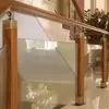 Decoração de Casa Post de Madeira Preso com Aço Inoxidável com Post de Vidro Temperado para Interior de Villa Post de Corrimão de Escada Bronze Antigo