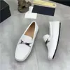 Coleção Primavera Europeia 2026 Mocassins Masculinos, Couro Bovino de Primeira Camada, Sola Macia Respirável, Sapatos de Couro Casuais de Negócios para Calçar Facilmente