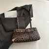 Bolso de Moda para Viajes Diarios 2026 Hebilla de Cinturón Nueva Bolso de Hombro Bolso Baguette de Moda Bolso de Hombro Casual Elegante de Nicho