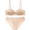Conjunto de Sutiã Lingerie Sexy Push-Up Vermelho de Tamanho Grande para Mulheres, Estilo Transfronteiriço de Luxo, Desejo Puro, para o Ano de Nascimento