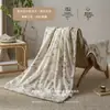 Colcha de Verano Estampada de Algodón y Lino Estilo Naturalista, Amigable con la Piel, Transpirable, Absorbe la Humedad, Suave, Cómoda, Sencilla, Colcha para Aire Acondicionado para Uso en Dormitorio.