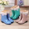 Botas de Chuva Curtas Estilo Coreano da Moda para Mulheres, Roupa Externa para Adultos, Botas de Chuva Quentes, Botas de Água, Espessadas Resistentes ao Desgaste, Antiderrapantes, Sapatos Impermeáveis, Sapatos de Borracha