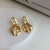 Brincos Estrela e Lua da Moda Coreana para Mulheres Design de Nicho Irregulares com Zircônia Luxo Acessível Versáteis para o Dia a Dia