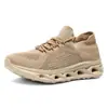 Sapatos masculinos populares de tamanhos grandes para compras transfronteiriças, novos sapatos de caminhada respiráveis em malha, leves, que aumentam a altura, com sola grossa, absorventes de choque, casuais.