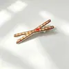 Horquillas Lote de Un Yuan Artículos de Puesto Callejero Accesorios para el Cabello Juego Completo Empaque Dibujos Animados Accesorios de Doble Cara Pinzas Pequeñas Accesorios para el Cabello de Niños Venta al por Mayor