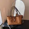 Bolso de axila de gran capacidad para mujer, nuevo estilo 2026, moderno, versátil, bolso de hombro simple, diseño de nicho coreano