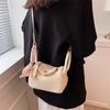 Bolsa Crossbody de Design de Nicho Feminina 2024 Verão Nova Moda Simples Ombro Axilas Bolsa Bolsa de Alta Qualidade