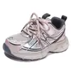 Zapatos infantiles 26 modelo primavera/otoño, zapatillas tipo dad elegantes y ligeras para niños, zapatillas de malla transpirable para niñas, zapatillas de correr de moda para niños