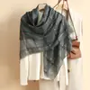 Chal de Lana para Mujer, Bufanda Cuadrada de Seda Teñida en Hilo Plateado, Bufanda Delgada para Mujer, Bufanda para Aire Acondicionado, Chal de Lana a Cuadros, Personalización de Fábrica para Verano