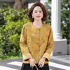 Abrigo de otoño de alta gama para madres, nuevo estilo primavera y otoño 2026, ropa para mujeres de mediana edad de 50 años, top de moda de lujo ligero estilo chino
