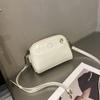 Bolsa de Ombro Feminina de Couro de Vaca de Primeira Camada Bolsa Transversal Estudantil Moderna para o Dia a Dia Estilo Concha Sofisticada Versátil Couro Genuíno