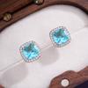 Nuevo Estilo Diseño Simple Micro-incrustado Diamante de Color Super Flash Aretes Cuadrados para Mujer Japonés y Coreano Ins Pequeño Fresco Moda Aretes Combinables