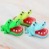 Juguetes para morder de niños Muerde Dedos Boca Grande Dinosaurio Pegamento Suave Extracción de Dientes Juegos Creativos para Morder Juguetes de Truco para Descompresión