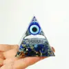 Adorno de Pirámide de Ojos Azules con Piedra Triturada Natural y Resina, Decoración de Escritorio para el Hogar, Regalo, Artículo Popular Caliente de Venta al por Mayor Transfronteriza