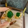 Pendientes Grandes Dorados Elegantes Exagerados Retro de Nicho Europeos y Americanos Franceses Lujo Ligero de Alta Gama Magníficos Exquisitos Pendientes de Moda
