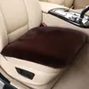 Cojín para asiento de coche aplicable cuatro estaciones universal felpa cubierta de asiento para mujer coche coche Invierno lindo cojín de asiento medio envolvente