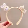 Diadema de Dibujos Animados Linda Cabeza de Conejo Otoño e Invierno Rellena Diadema para Lavado de Cara de Niña Adorno de Lazo a Cuadros Accesorios para el Cabello