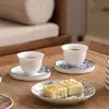 Posavasos Retro de Porcelana Azul y Blanca Color Bajo Esmalte Chino Redondo Portavasos Aislante Té Gongfu Sala de Té Accesorios para Utensilios de Té