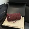 Bolsa pequena da moda deste ano para mulheres, versátil para o verão, novo estilo 2026, bolsa de ombro simples, estilo coreano, bolsa almofada ins