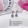 Pendientes Populares de Xiaohongshu de Acero de Titanio 316L Chapados en Oro con Microincrustaciones de Estrella de Cinco Puntas de Cinco Colores y Tachuelas para Cartílago