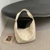 Colección Otoño 2026: Bolso de Hombro Casual de Gran Capacidad, Bolso Trendy Retro Tipo Dumpling, Bolso Cruzado de Silla Estilo Coreano