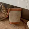 Bolsa Transversal de Ombro Único Estilo Balde Feminina Exquisita, Fashion, de Alta Qualidade, Simples, com Design de Nicho - Lançamento Primavera/Verão 2026